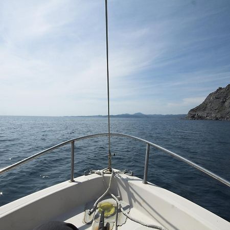 Hostal Juventus Portbou Εξωτερικό φωτογραφία