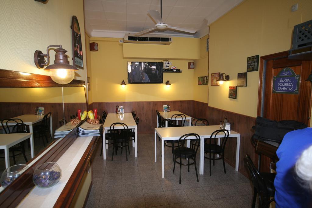 Hostal Juventus Portbou Εξωτερικό φωτογραφία