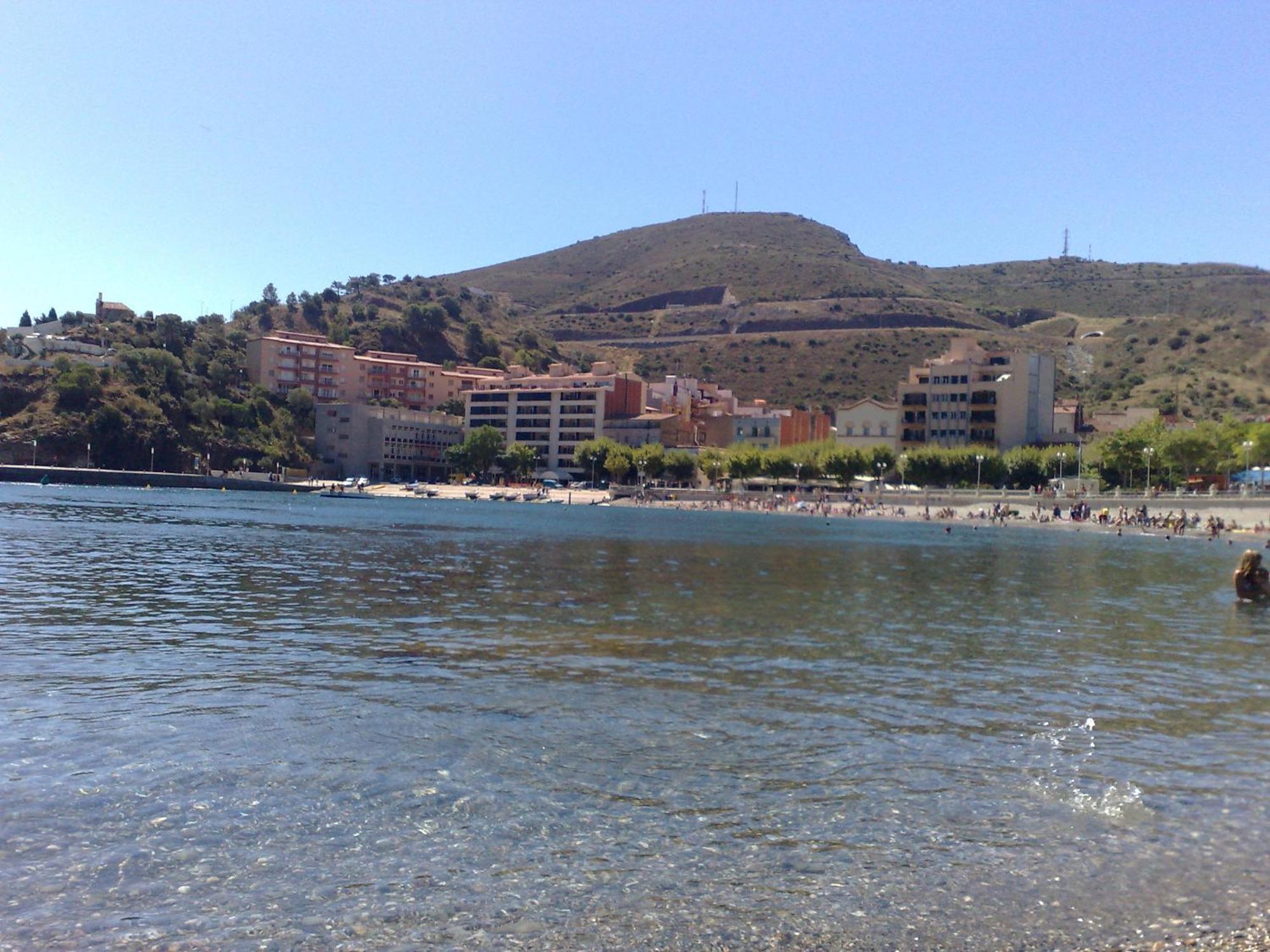 Hostal Juventus Portbou Εξωτερικό φωτογραφία